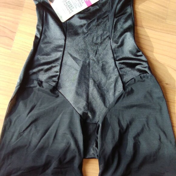 Medium Control Silky Shapewear - Picture 6 of 6